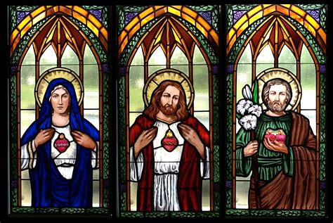 Associated Crafts Installs New Stained Glass Windows For St Mary
