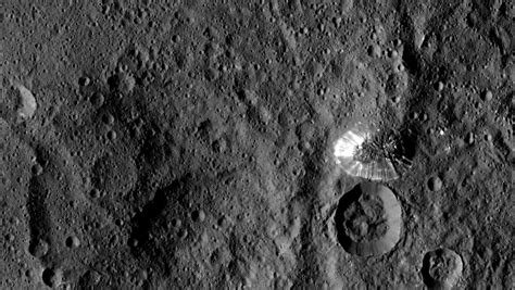 Sonda Dawn da NASA Faz Imagens Espetaculares do Planeta Anão Ceres