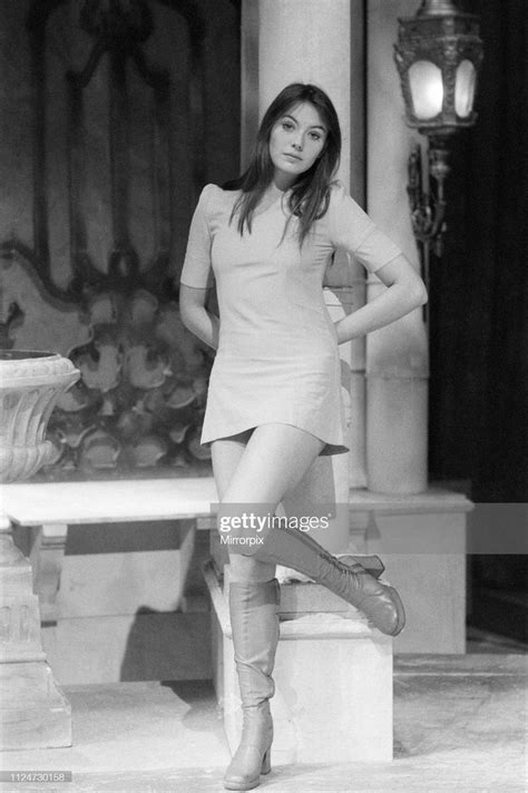 Lesley Anne Down British Actress Aged 17 Years Old Pictured In