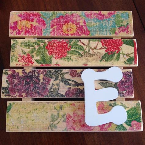Operation: Old Elm: Floral Pallet Art You basically have to make a copy of your picture on a color copier that you would normally find in would like to know how to transfer larger pictures to longer and wider pieces of wood using slats of wood?