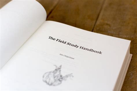 The Field Study Handbook 2nd Edition Hardback Studio D