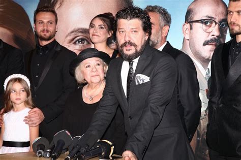Koğuştaki mucize izle, 2019 yapımı 7. 7. Koğuştaki Mucize'nin galasına ünlü akını | NTV