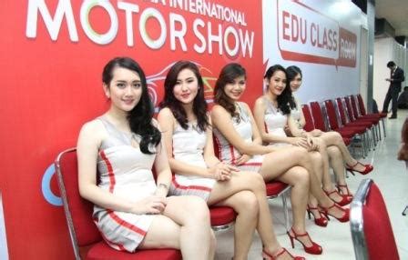 Alasan kerja online dari rumah. PAMERAN IIMS 2016 : 6 Jam Kerja, SPG Motor Show Dibayar ...
