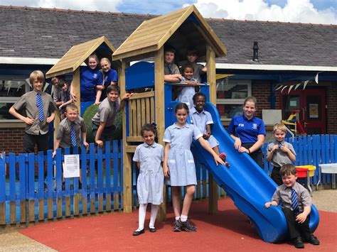 Bridgewater Pupils Unveil New Adventure Playground