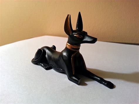 Esta canción está incluida dentro del disco deceiver. The Robert Moss BLOG: Anubis loses his right knee: A ...