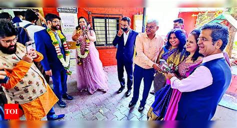 On The Day Of Love Couples Make A Beeline At Marriage Registrars Office To Tie The Knot Pune