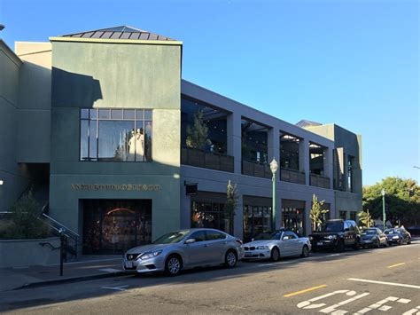 Anthropologie is a lifestyle brand that imparts a sense of beauty, optimism and discovery to our customer. Anthropologie & Co. Reopens in Gigantic Spot in Downtown ...