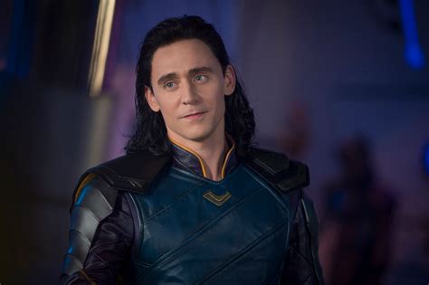 Tom Hiddleston On Thor Ragnarok And Lokis Transformation Collider