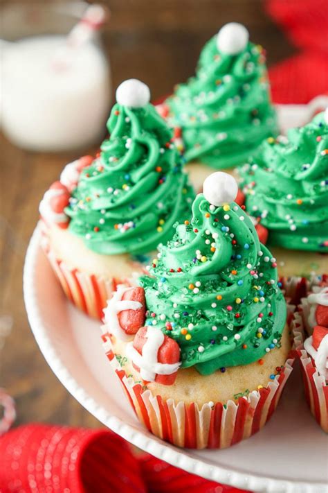19 Cute Christmas Cupcake Ideas Easy Recipes And Decorating Tips For