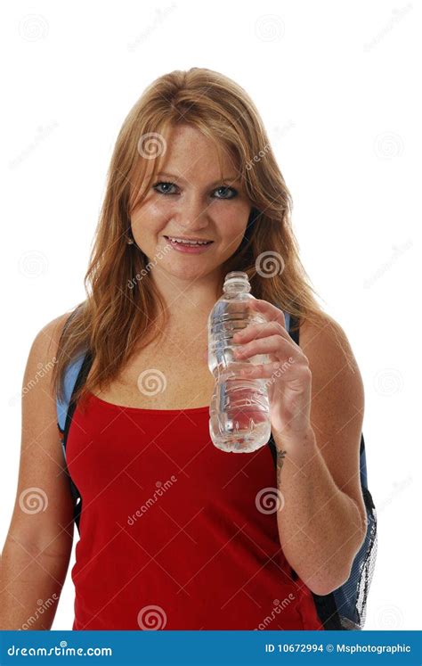 Agua Potable De La Mujer Foto De Archivo Imagen De Embotellado 10672994