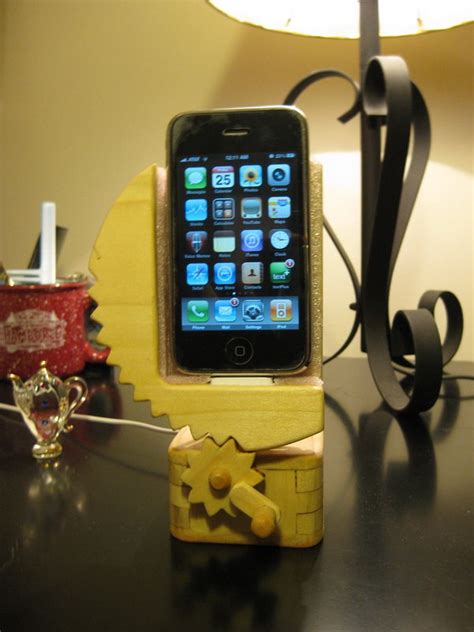 40 Diy Iphone Stand And Tripod Ideas Hative