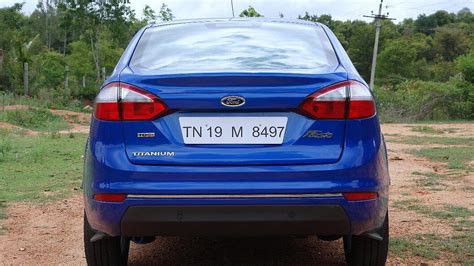 Ford Fiesta 2014 2016 Photo Facelift Rear View Image Carwale