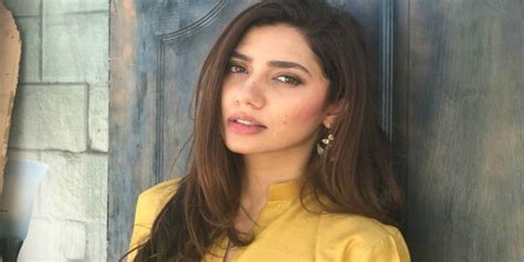 Mahira Khan Expresses Her Desire To Work With Bollywood Filmmakers