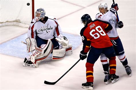 V roce 2004 pracoval u olejářské firmy a kvůli problémům s hlasivkami se zpěvu již nevěnoval. Jaromir Jagr rejoint Marcel Dionne
