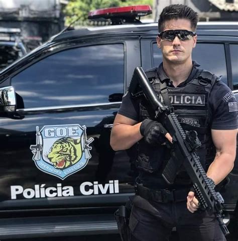 Pin De Pamela Provagna Em Blz Policia Civil Policial Civil Homens