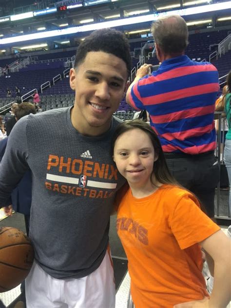 Veronica first meets devin 's father, melvin booker, a basketball player, at the continental basketball association's grand hoops. Devin Booker invites teen fan to join him at draft lottery
