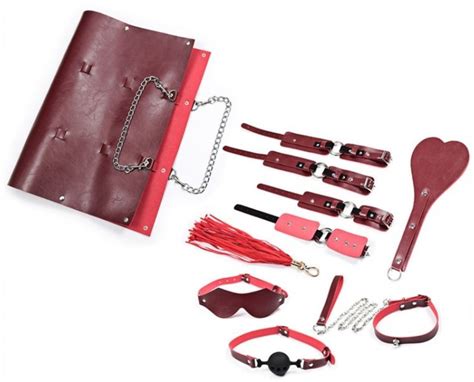 coffret bdsm 8 pièces fantasm rouge bdsm univers