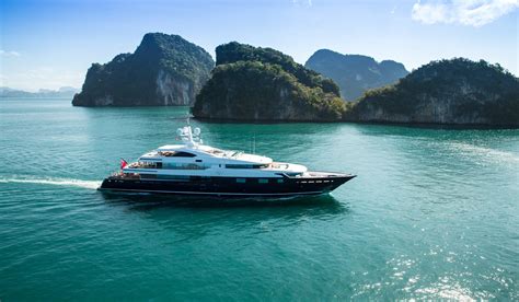 Luxury Yacht Hd Wallpaper