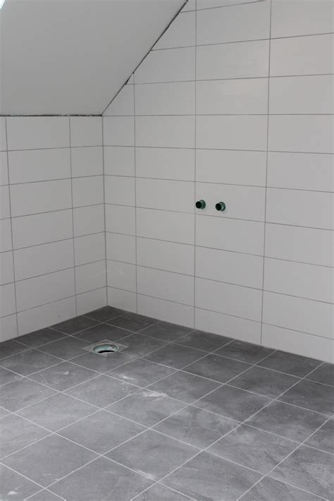 Les ekspertenes råd om vedlikehold. Annes Hjem: Maling ferdig!