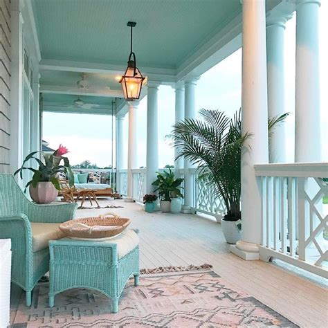 29 Best Paint Colors For Porch Ceilings For Your Selection