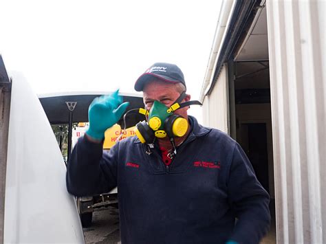 By joe mcfarlane a pest control service was shocked to find hundreds of bed bugs hidden away in a unsuspecting armchair in a creepy video. About Mid North Pest & Weed Control