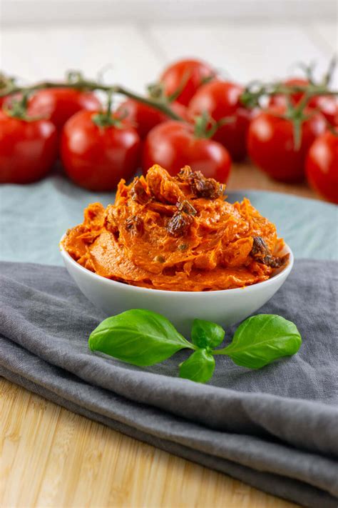 Leckerste Tomatenbutter mit nur 5 Zutaten