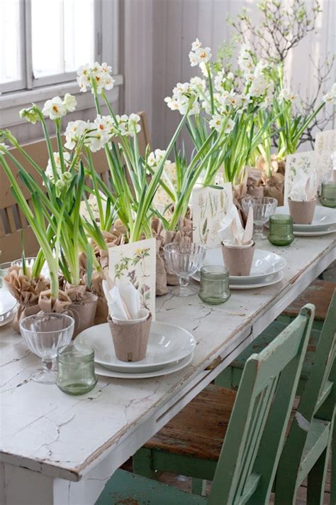 30 Vivid Diy Easter Spring Table Centerpieces