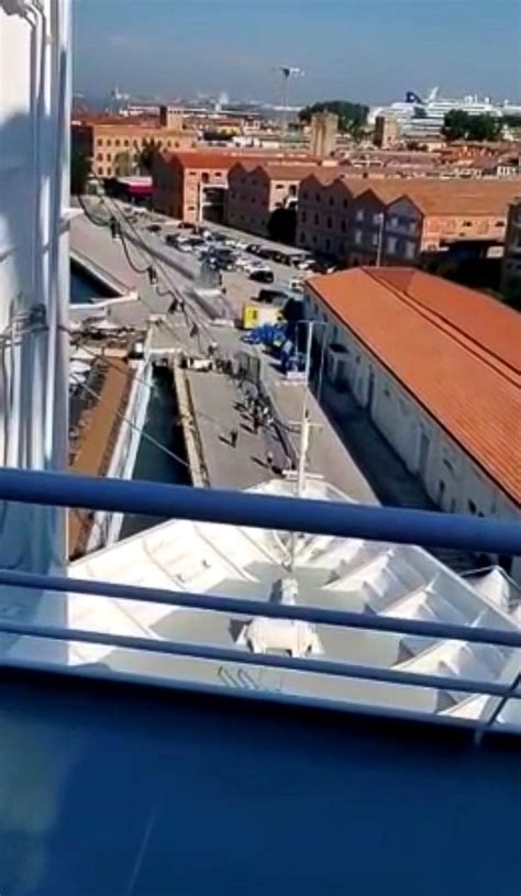 At Least Five Injured As Cruise Ship Smashes Into Dock In Venice