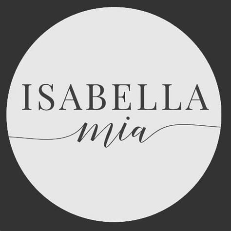 Mia Isabella