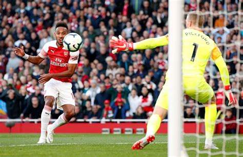 Arsenal Power Past Cardiff In Five Goal Fest