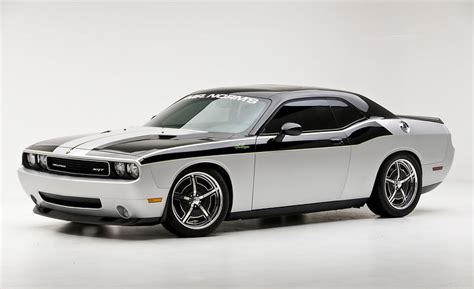 Hd Wallpaper 2006 Dodge Challenger Concept 2 White And Black Car