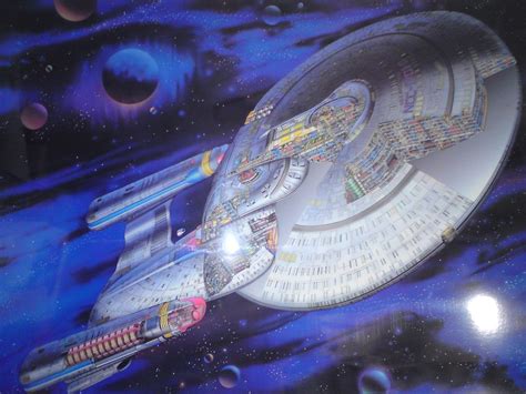 Cutaway Schematic Of Uss Enterprise Ncc 1701 D Star Trek