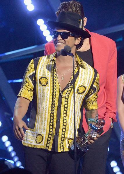 Bruno Mars Bruno Mars Retro California Dedicated Follower Of Fashion Roger Nelson Prince