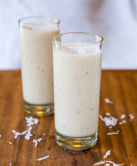 Creamy Coconut Smoothie For Helps With Weight Loss By Increasing