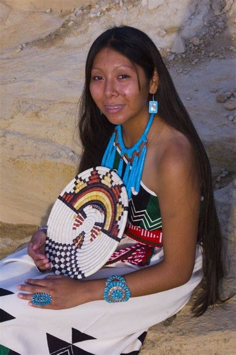 Hopi Woman Hopi Indian Reservation Arizona Native American Beauty Native American Women