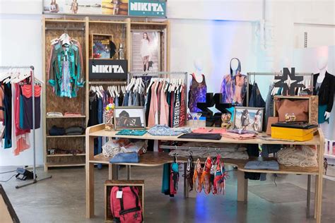 Raw Display Ideas for Pop Up Shops