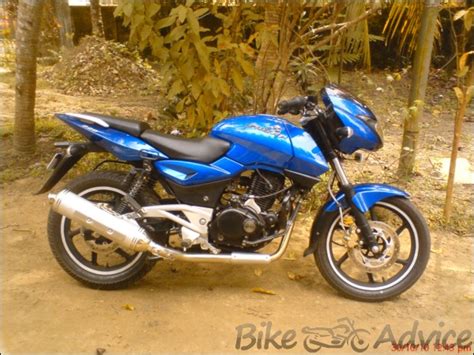 If you are planning to buy a good cruiser, then this is the review for you. Bajaj Pulsar 220 DTSi Ownership review by Vishnu ...