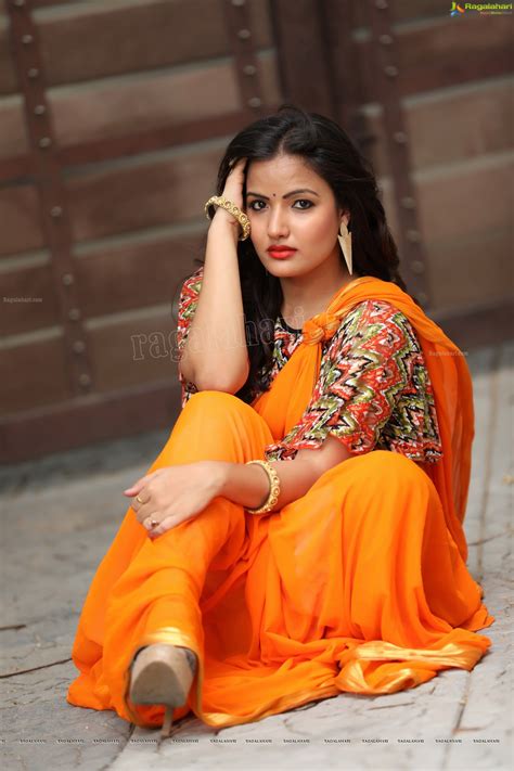 Pin By P P On Orange India Beauty Women Beautiful Girls Pics Indian Model