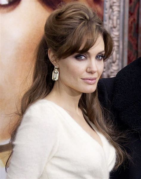 Angelina Jolie Repasamos 40 De Sus Looks Más Icónicos Angelina