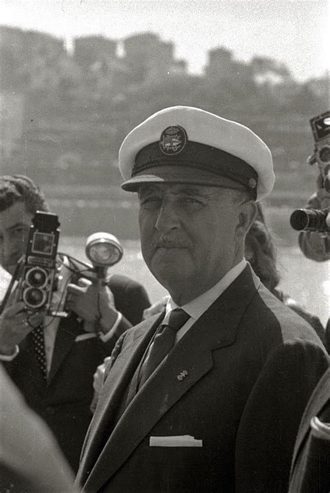 Franco tuvo, antes de llegar a ser jefe de. Francisco Franco - Wikiwand