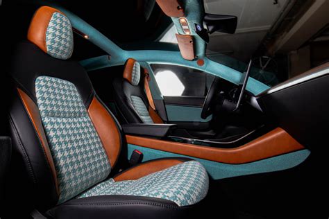 Tesla S Plaid Interior Tesla Model X Updated With New Interior