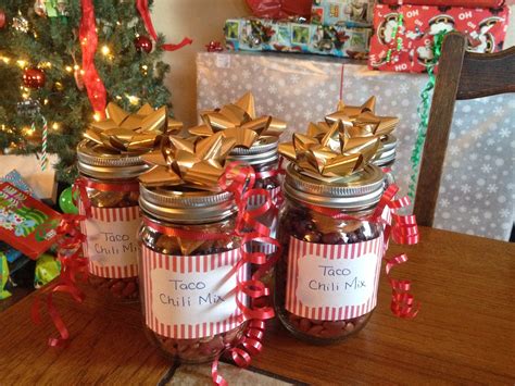 Here we present gift ideas for ever occasion and for every type of person. A Pastor's Wife's Perspective: Gifts in a Jar - Ideas and ...
