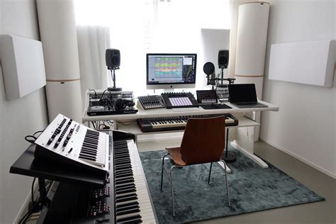 Pin By НОВИКОН On Musikzimmer Home Studio Setup Home Music Rooms