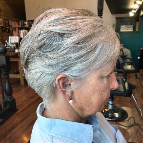 70's hair styles are famous for their eccentricity. 50 Best Looking Hairstyles for Women Over 70 - Hair Adviser
