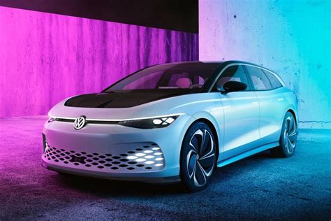 Noise suppression is good, with more sound deadening added last top safety scores and continual updates to safety features put the 2021 ford mondeo among the. Volkswagen ID. Space Vizzion (2019) : un concept de break électrique pour 2021 (avec images ...