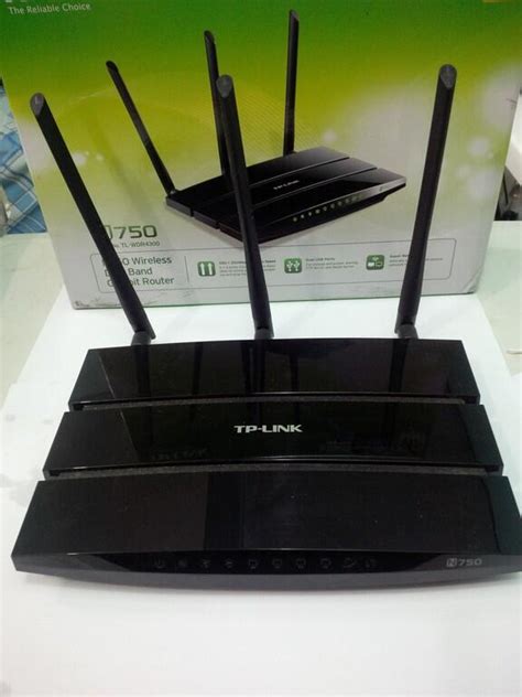 Terjual Tp Link Tl Wdr4300 N750 Wireless Dual Band Gigabit Router