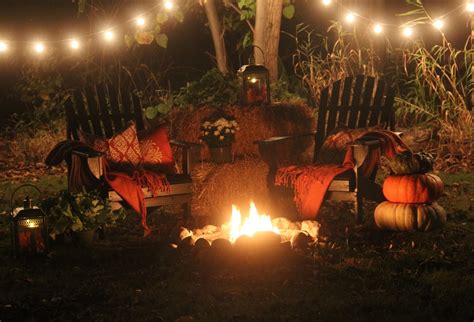 The Yellow Cape Cod How To Create A Cozy Backyard Fall Fire Pit