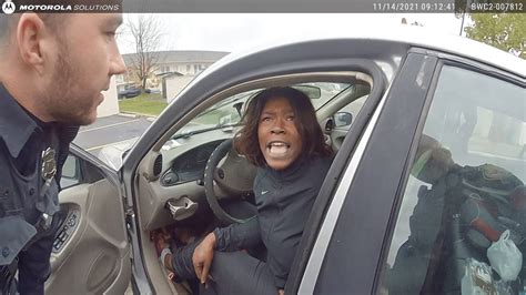 Woman Refuses To Exit Vehicle During Traffic Stop Youtube