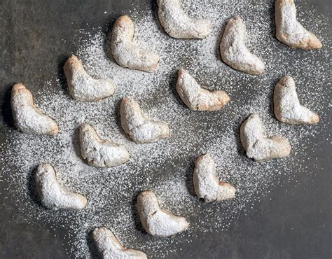 They're made with a wooden or plastic beehive mold, but it's possible to use a walnut shell as well. Zdena's Walnut Crescent Cookies | Recipe | Crescent ...