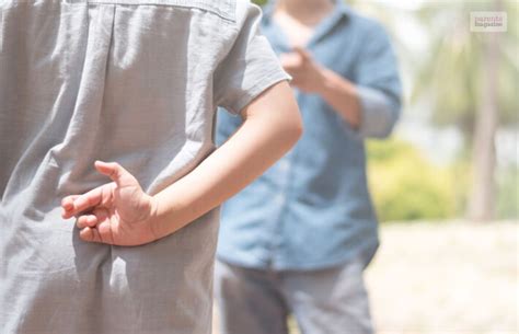 Strict Parents Common Signs Strict Parents Share